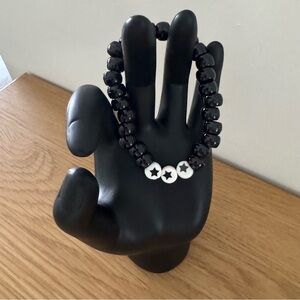 Star Elastic Beaded Bracelet Black & White